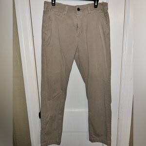 American Eagle AE Flex Light Wash Men’s Khaki Pants. Great condition. Size 32x32